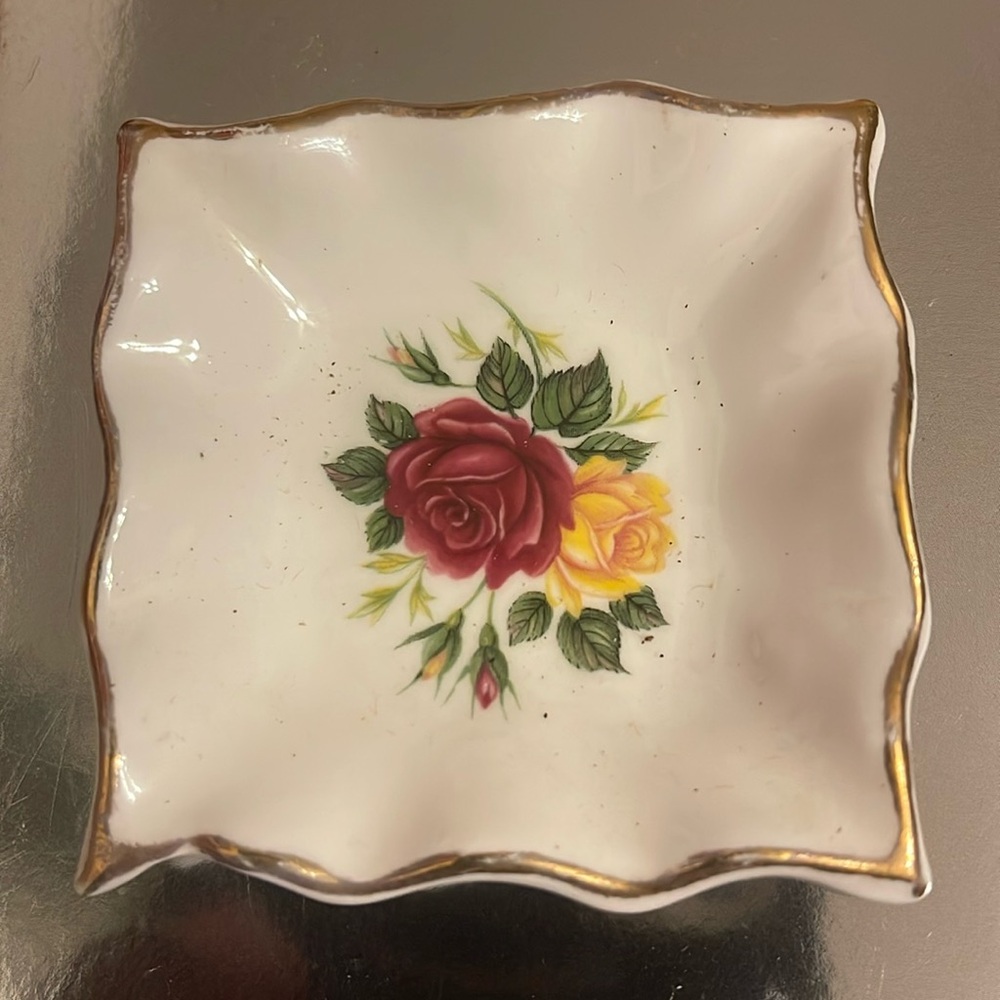 Vintage: Royal Stuart Porcelain Dish
